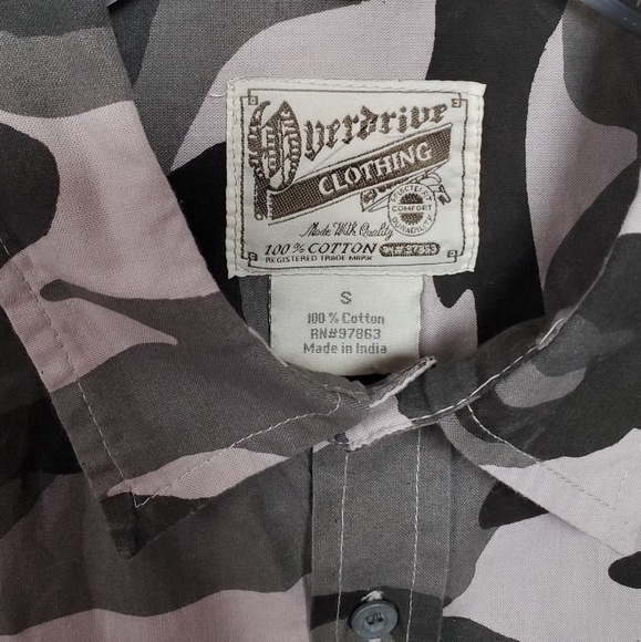 Casual Button Down Shirt (NEW without tags) - Picture 3 of 4